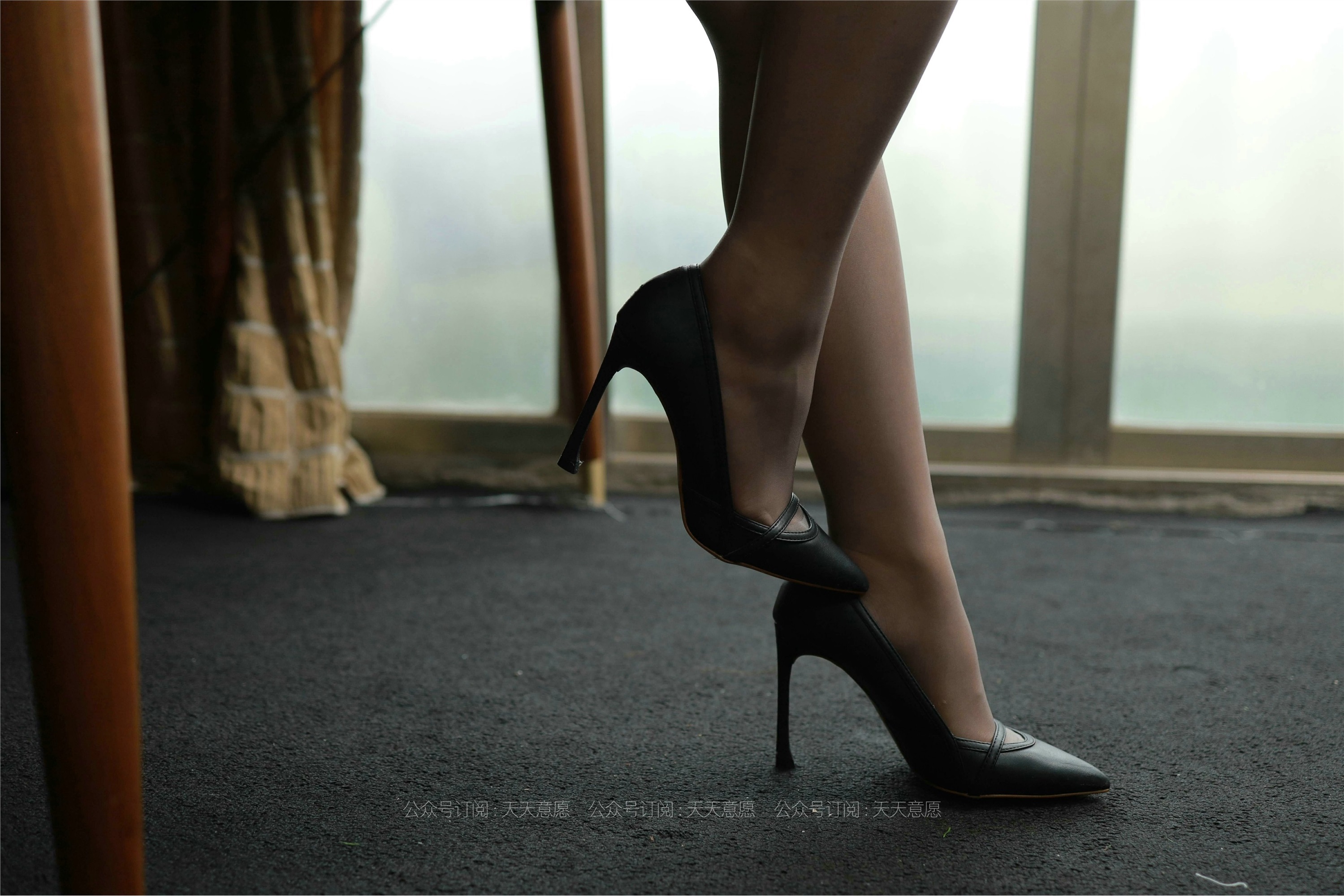 IESS异思趣向  2021.08.08 丝享家883：小婕《美女开例会》